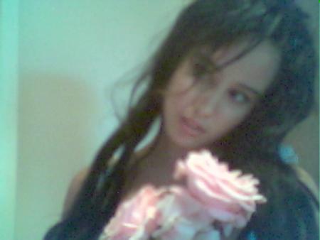 LA ROMANTICA GIRL